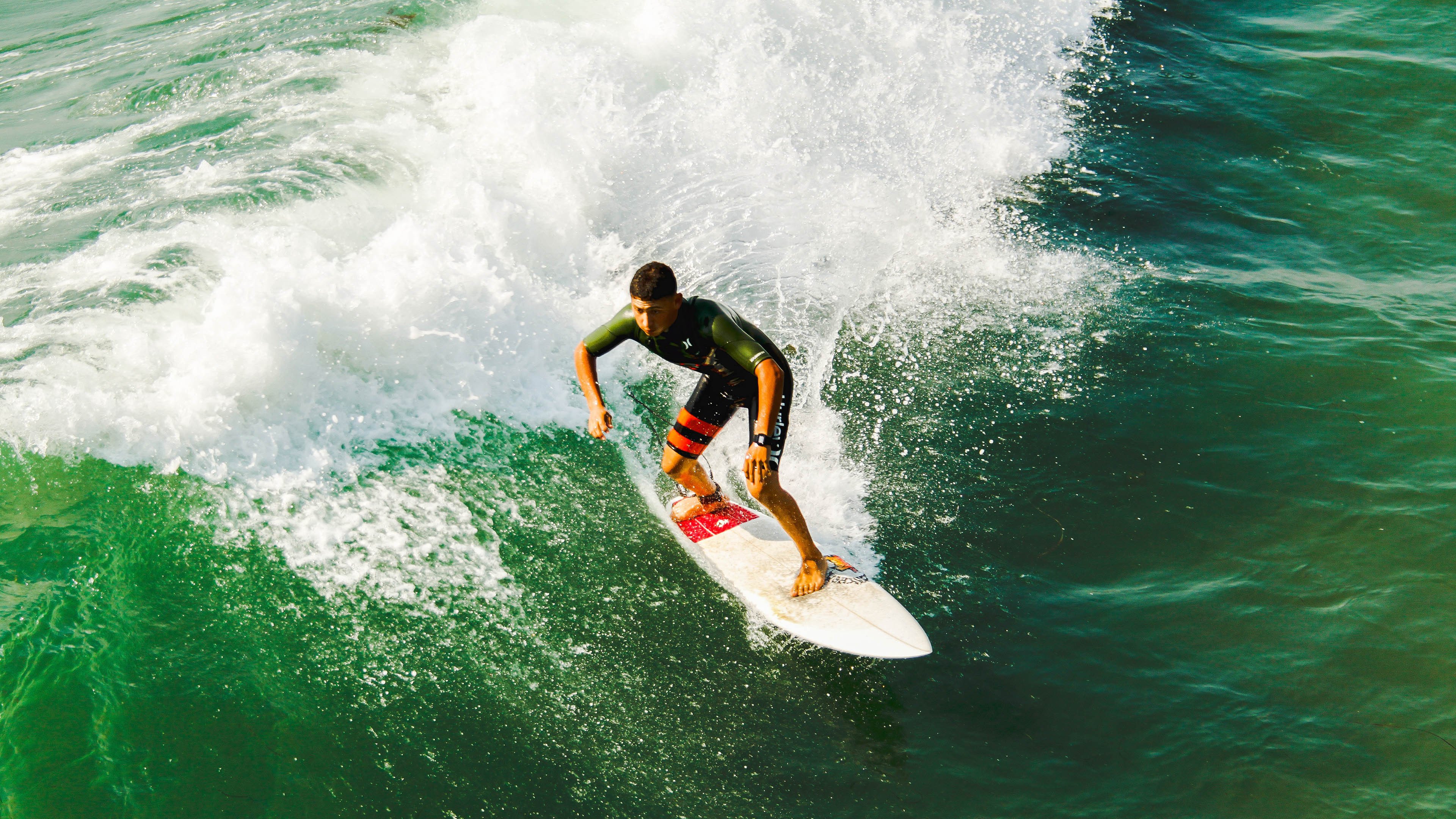开云在线直播-舞台越大，加维越强，曼联新援掀翻荷兰的启示